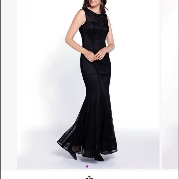 Dress - Picture 2 of 2